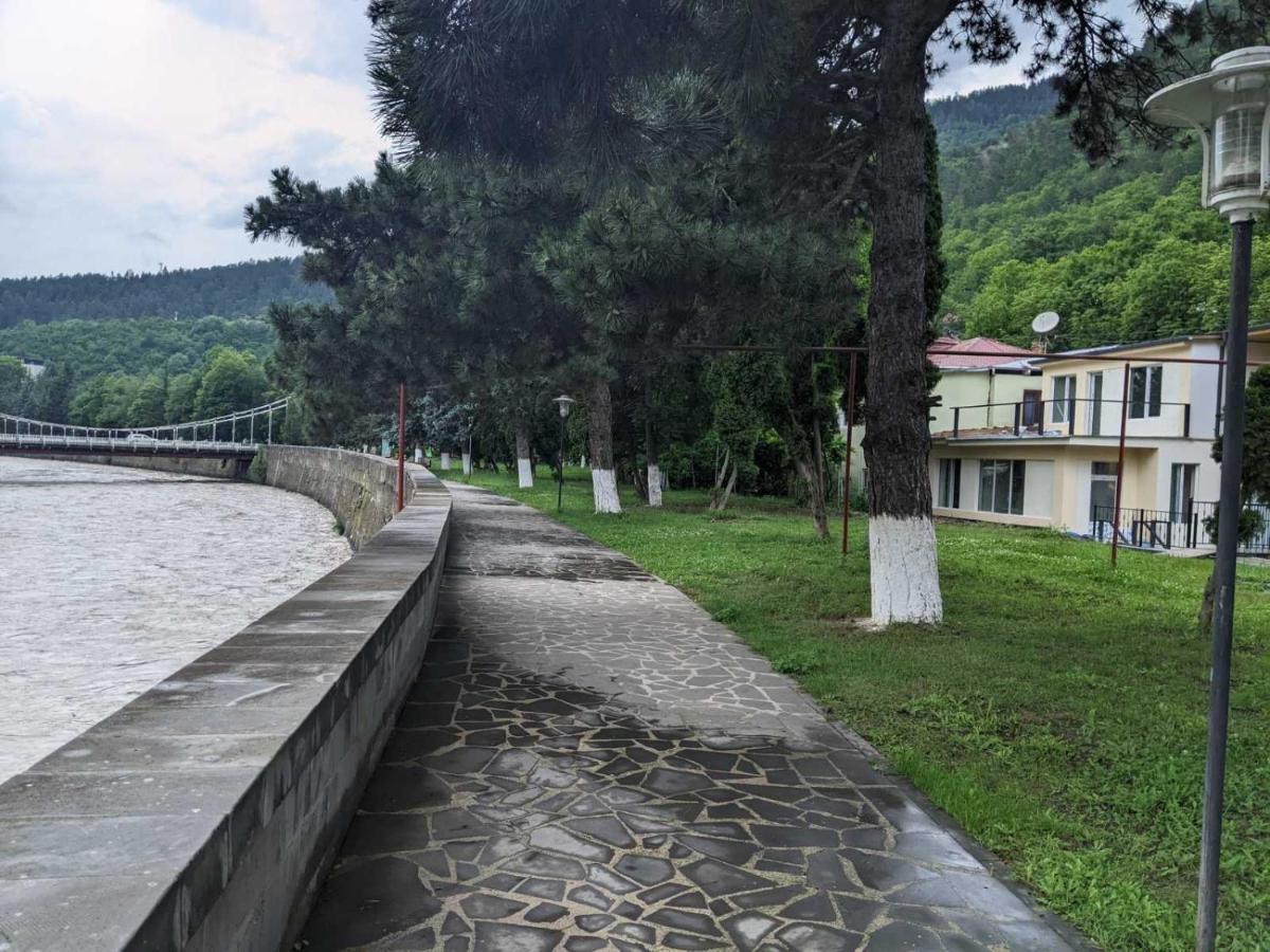 Апартаменты Riverside